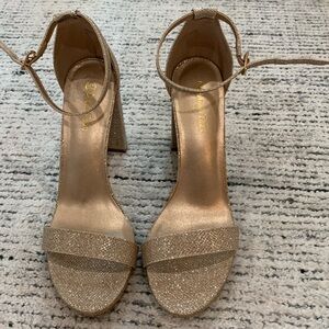 Sparkle gold high heels